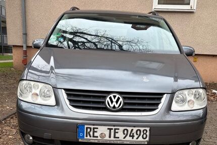 VW Touran 175.000 km 2.950 &euro; Gladbeck 45968