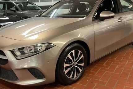 Mercedes-Benz A 180 87.000 km 18.790 &euro; Wülfrath 42489