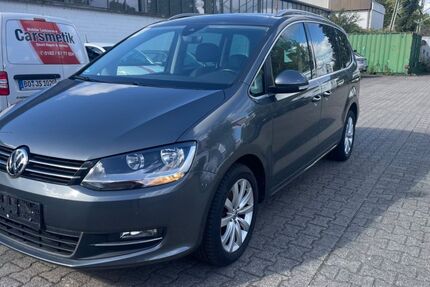 VW Sharan 35.739 km 26.500 € Essen 45309