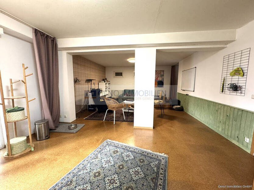 Büro-Praxisfläche im Essener Süden!