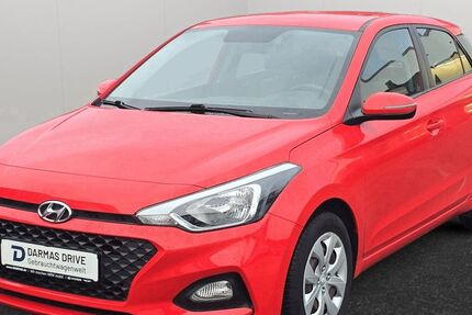 Hyundai i20 24.484 km 10.990 &euro; Recklinghausen 45657