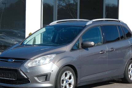 Ford Grand C-Max 155.208 km 2.989 &euro; Bochum 44807