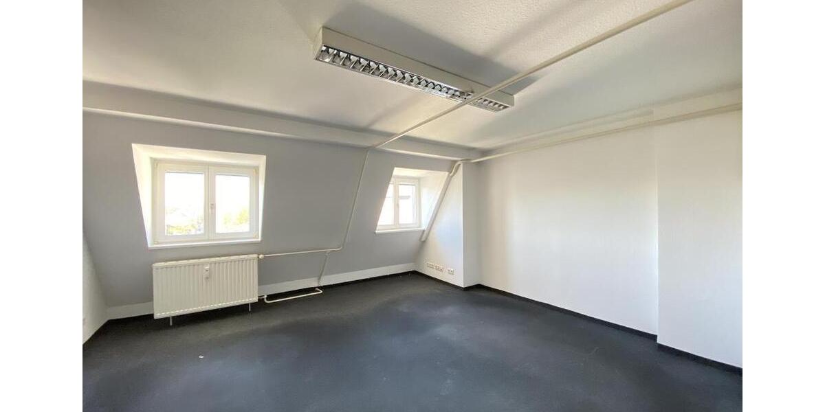 Ihr Großzügiges Büro im Zentrum von Dortmund: Arbeiten Sie mit Stil und Komfort! zimmer