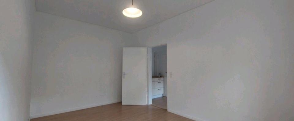 Modernes Ladenlokal in Duisburg-Laar zu vermieten zimmer