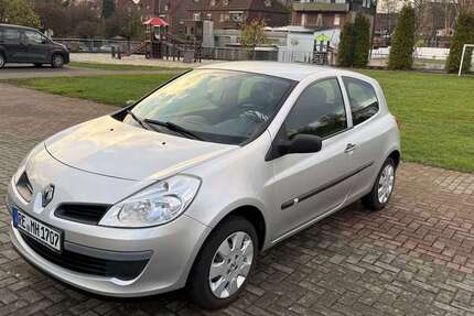 Renault Clio 192.000 km 1.600 &euro; herten 45699