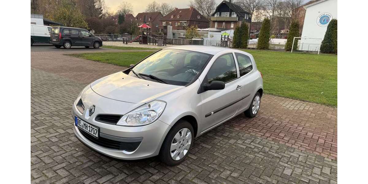 Renault Clio 192.000 km 1.600 &euro; herten 45699