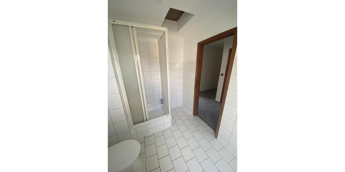 Dachgeschoßwohnung Duisburg Duisburg-Mitte - 2 Zimmer, 65 m&sup2;, 425&euro; | Angebot:26262987