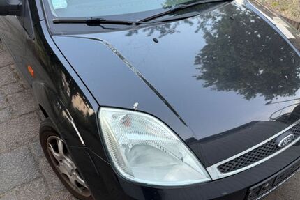 Ford Fiesta 196.000 km 1.150 &euro; Essen 45309
