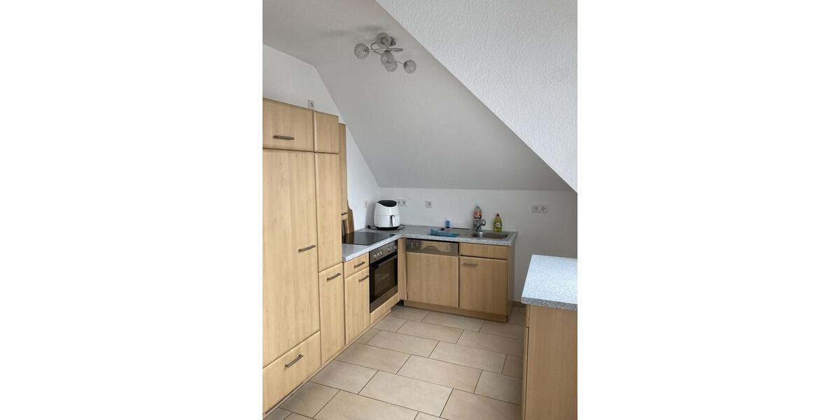 Dachgeschoßwohnung Gelsenkirchen Gelsenkirchen-West - 2.5 Zimmer, 49 m&sup2;, 526&euro; | Angebot:26329886