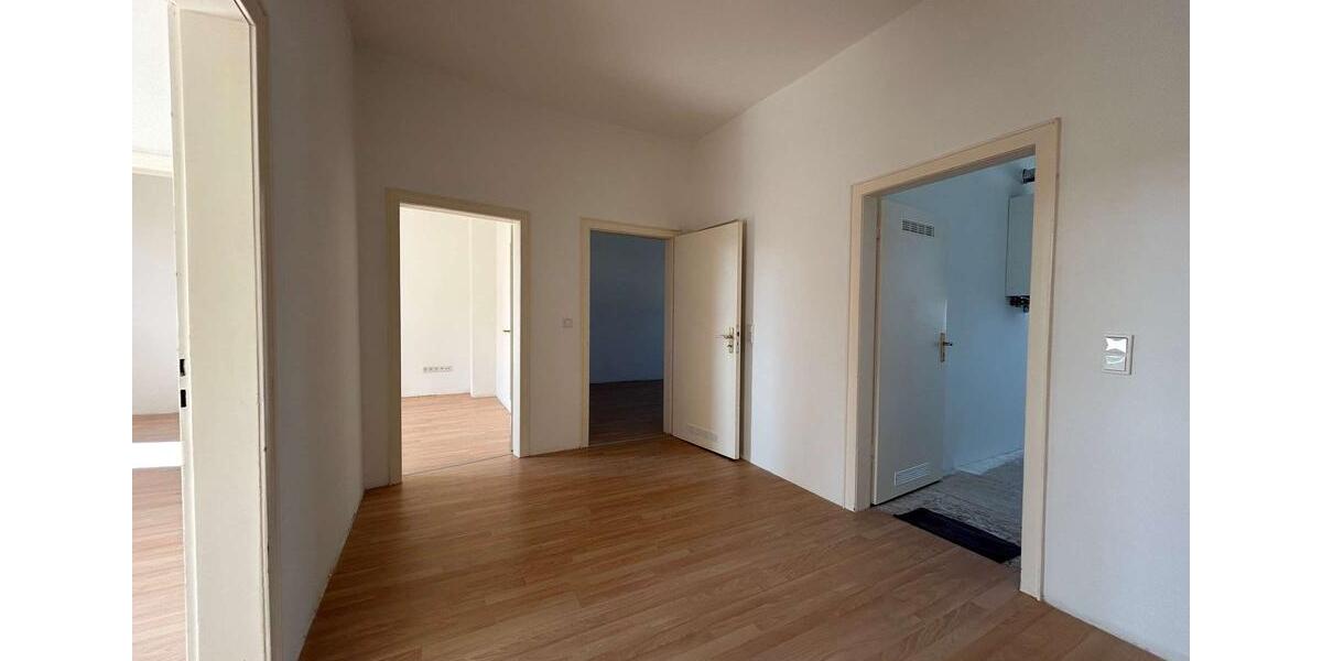 Etagenwohnung Dortmund Innenstadt West - 4 Zimmer, 90 m&sup2;, 1.350&euro; | Angebot:24475047