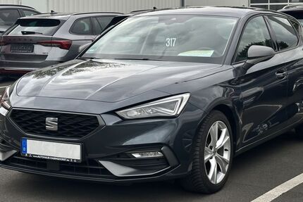 Seat Leon 24.735 km 20.890 &euro; Castrop-Rauxel 44579