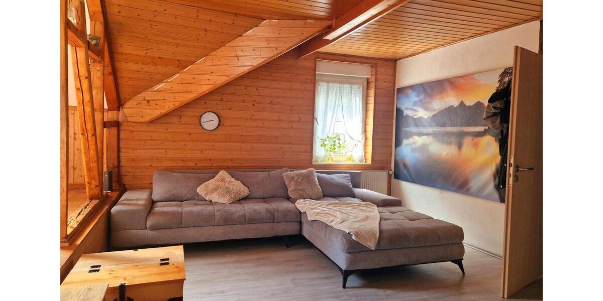 Dachgeschoßwohnung Bochum Höntrop - 3 Zimmer, 86 m&sup2;, 775&euro; | Angebot:25569606