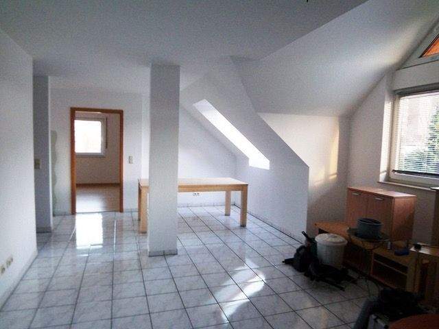 Etagenwohnung Hattingen Holthausen - 3 Zimmer, 67 m&sup2;, 650&euro; | Angebot:25095479