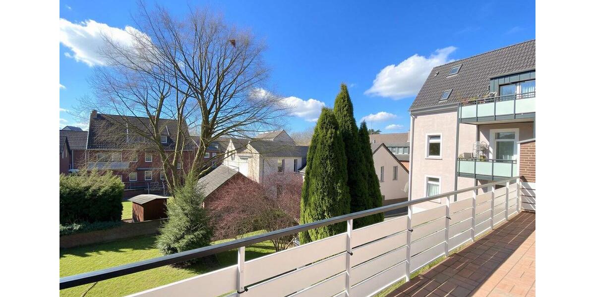 Etagenwohnung Oberhausen - 2 Zimmer, 82 m&sup2;, 750&euro; | Angebot:26338385