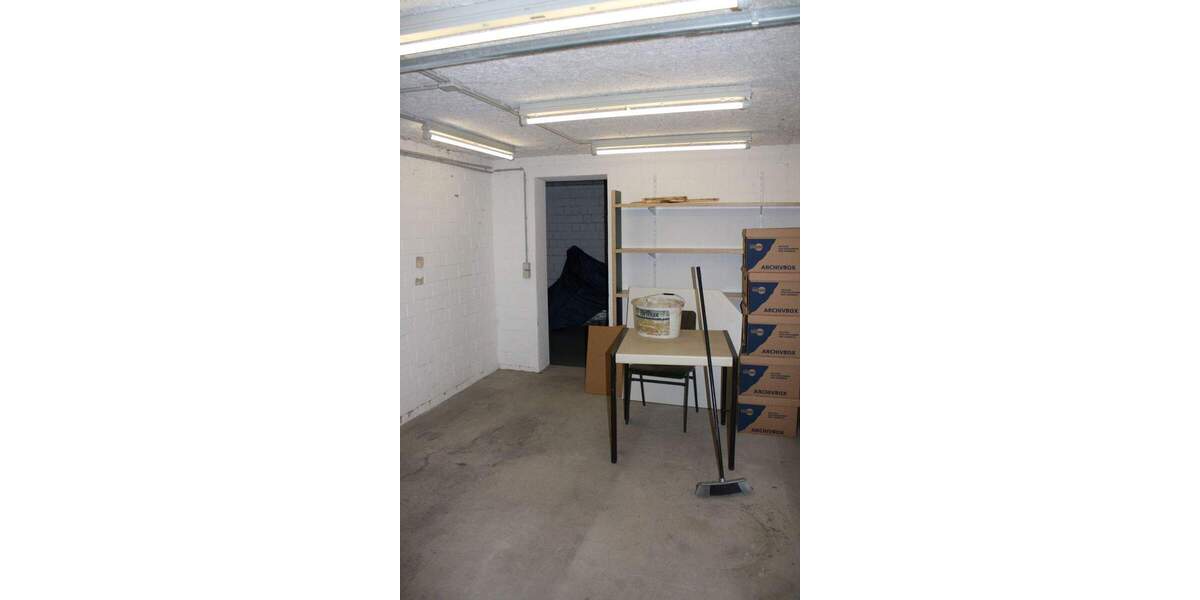 RESERVIERT! Büroräume in Herne-Sodingen mit Stellplätzen und Garage, eigenem Eingang 3 zimmer