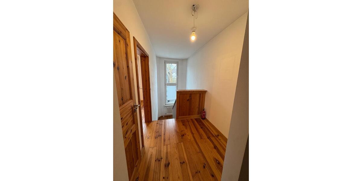 Doppelhaushälfte Duisburg Duisburg-Mitte - 4.5 Zimmer, 120 m&sup2;, 1.300&euro; | Angebot:25297593