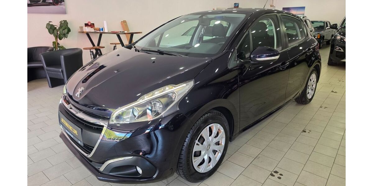 Peugeot 208 67.000 km 5.990 &euro; Recklinghausen 45661