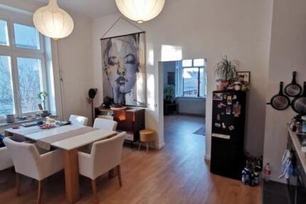 Eigentumswohnung in Top Lage mit privatem Stellplatz 2.5 zimmer