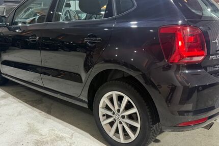 VW Polo 126.400 km 7.500 € Voerde 46562