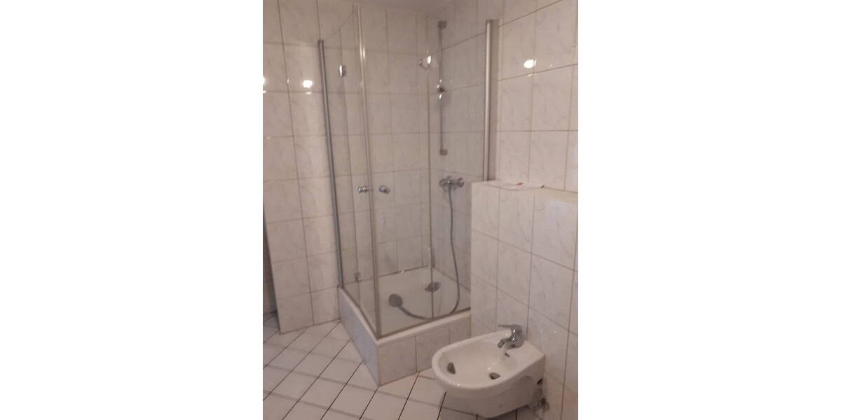 Etagenwohnung Bochum Linden - 3 Zimmer, 102 m&sup2;, 1.050&euro; | Angebot:26413975