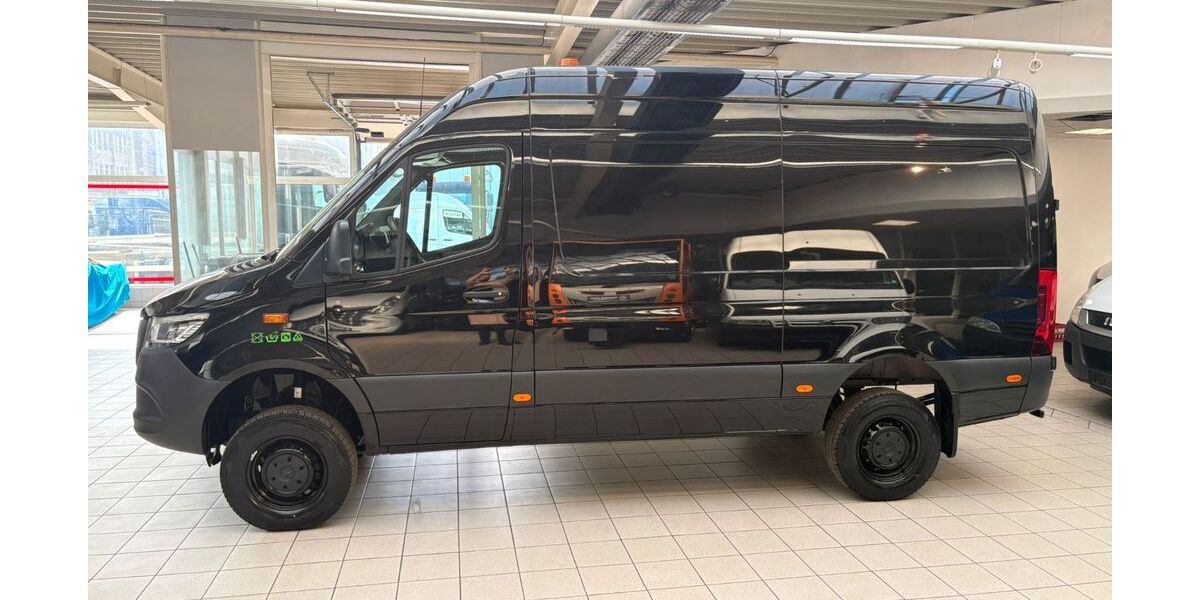 Mercedes-Benz Sprinter 102.000 km 53.900 &euro; Dortmund 44339