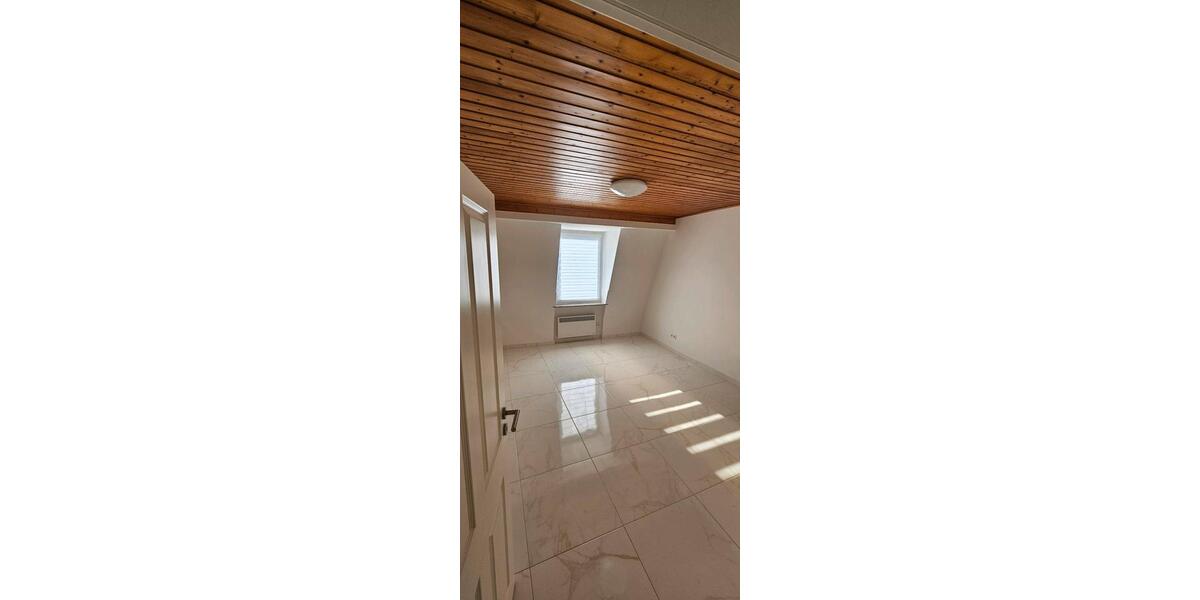 Etagenwohnung Duisburg Walsum - 2 Zimmer, 50 m&sup2;, 600&euro; | Angebot:26393521