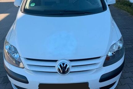 VW Golf Plus 205.639 km 3.999 &euro; Marl 45770