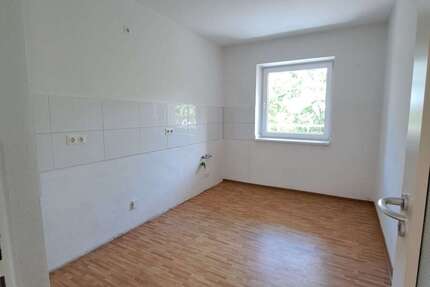 Wohnung Essen Steele - 2 Zimmer, 63 m&sup2;, 468&euro; | Angebot:26905650