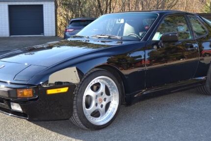 Porsche 944 212.433 km 13.980 € Essen 45219