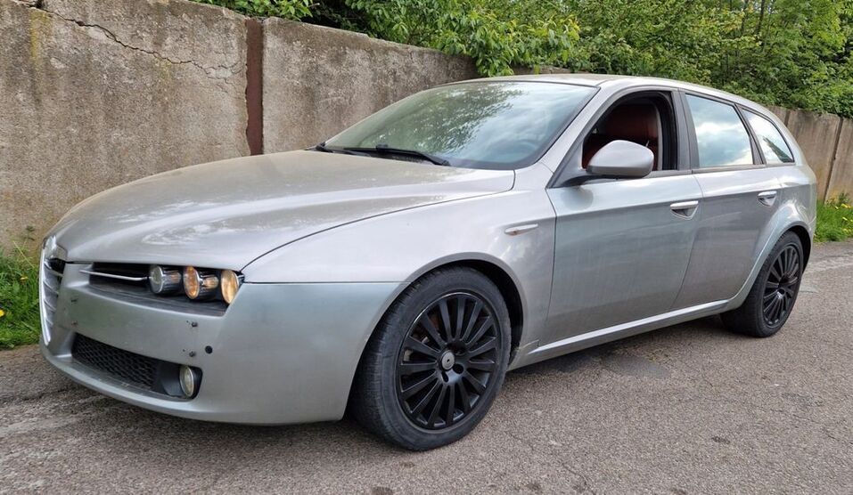 Alfa Romeo 159 181.500 km 1.990 € Bottrop 46238