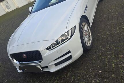 Jaguar XE 68.813 km 15.450 &euro; Dorsten 46284