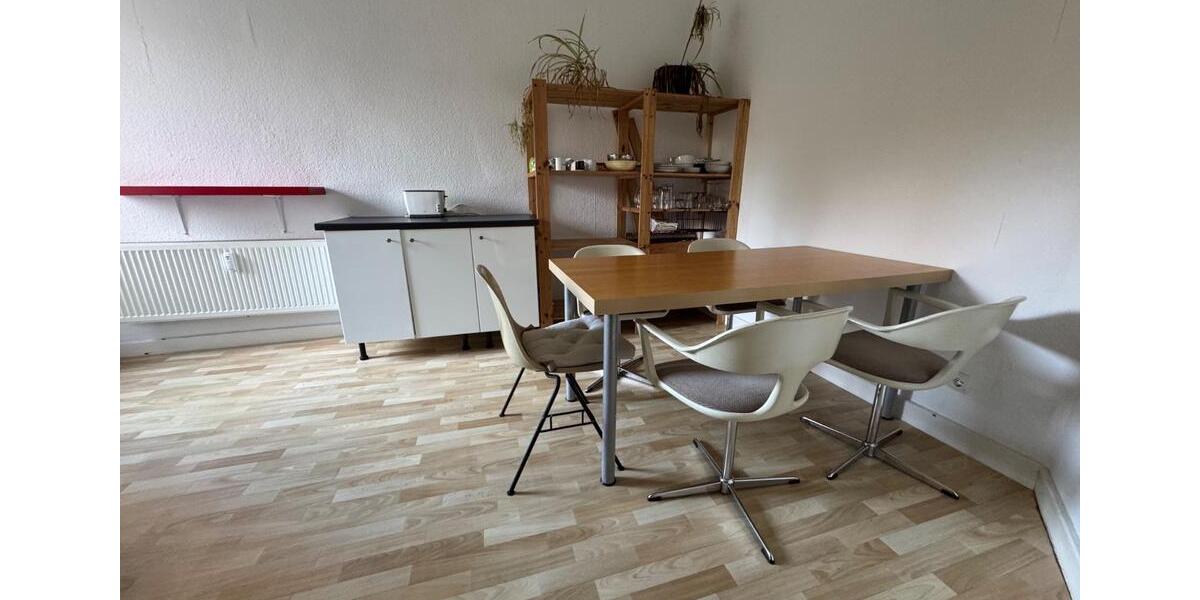 Erdgeschoßwohnung Essen Stadtbezirk II - 2 Zimmer, 650 m&sup2;, 570&euro; | Angebot:25297521