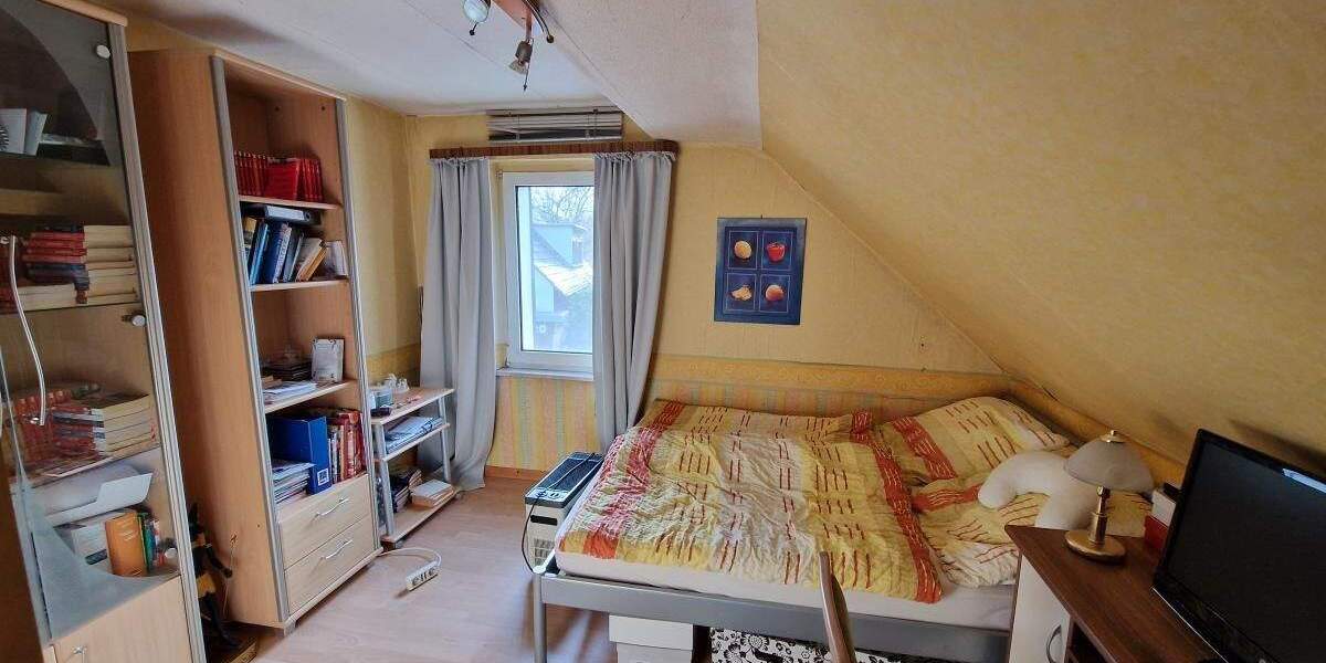 Einfamilienhaus Mülheim Holthausen - 5 Zimmer, 135 m&sup2;, 369.000&euro; | Angebot:25709884