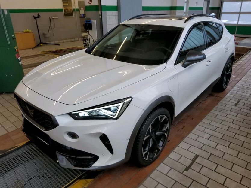 Cupra Formentor 15.464 km 31.860 € Hagen 58091