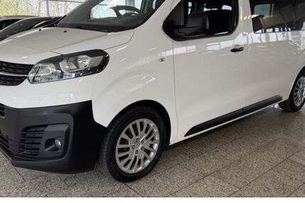 Opel Vivaro 60.000 km 24.888 &euro; Wuppertal 42329