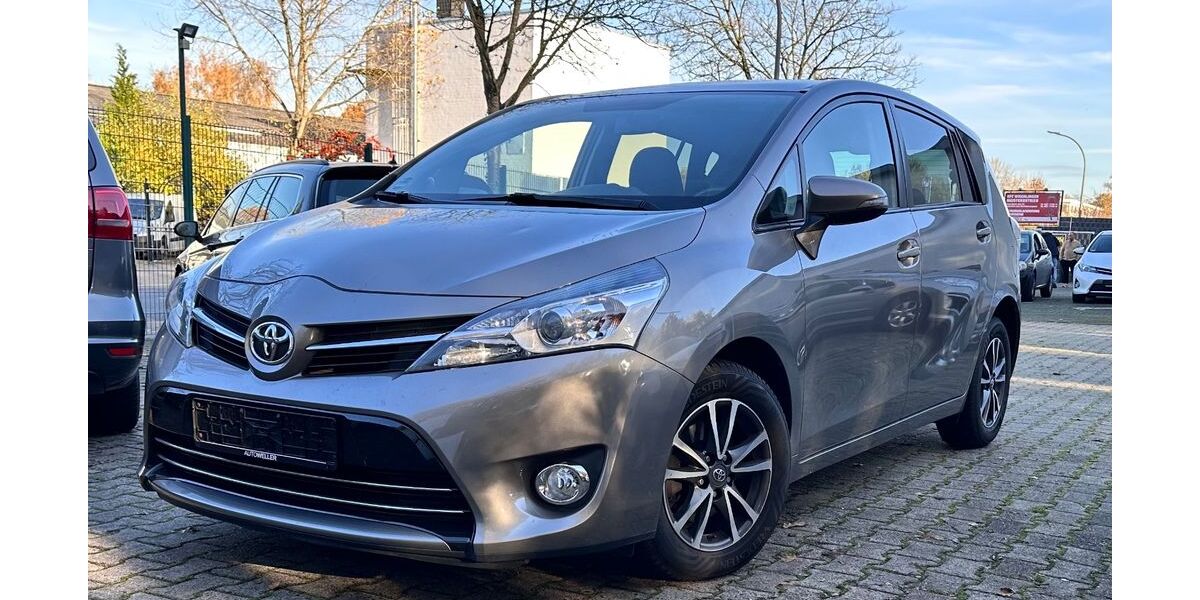 Toyota Verso 89.900 km 10.490 &euro; Dortmund 44149
