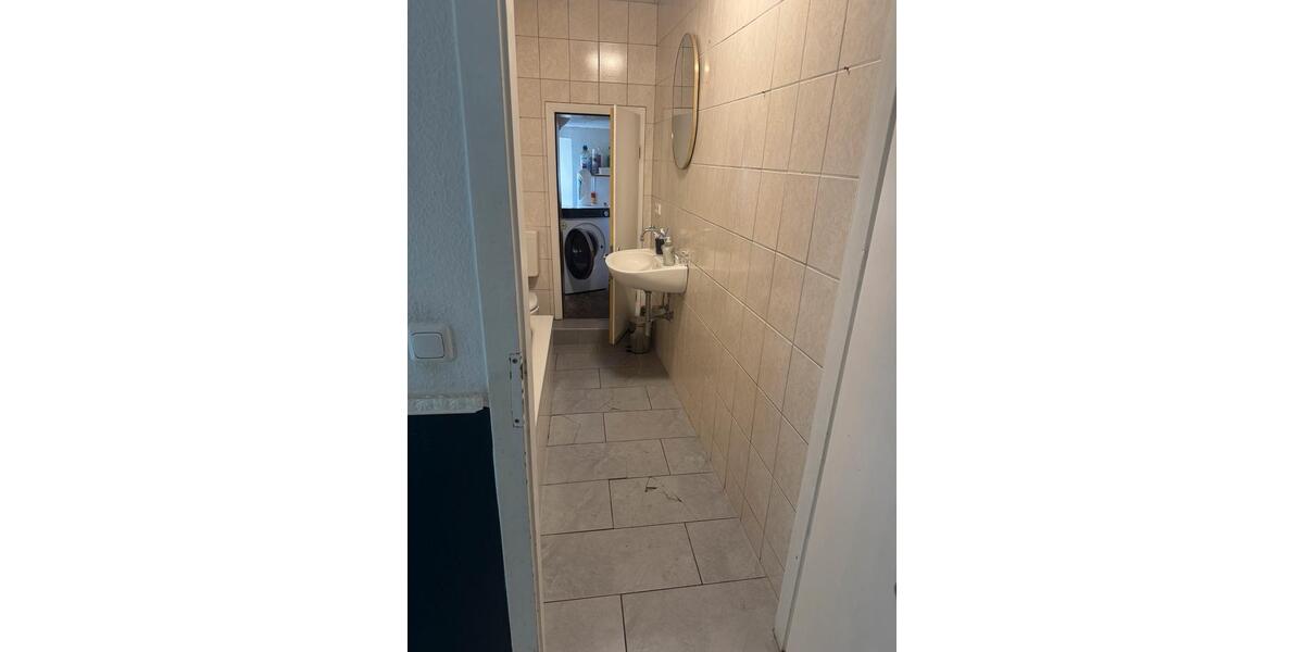 Etagenwohnung Hattingen - 3 Zimmer, 96 m&sup2;, 810&euro; | Angebot:25591759