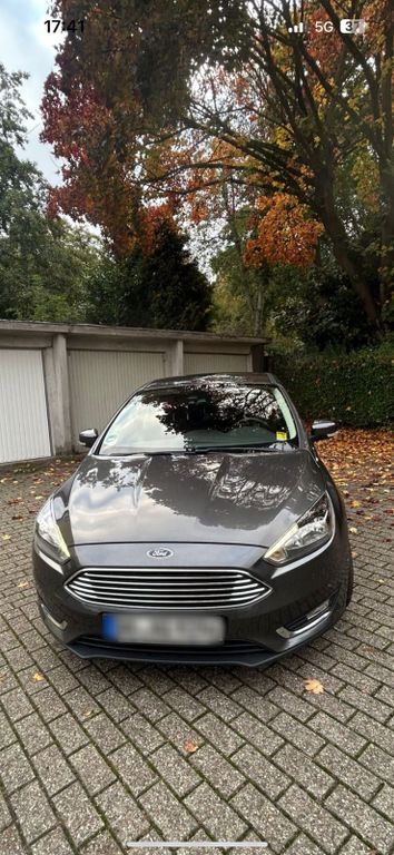 Ford Focus 122.000 km 10.900 € Dortmund 44328