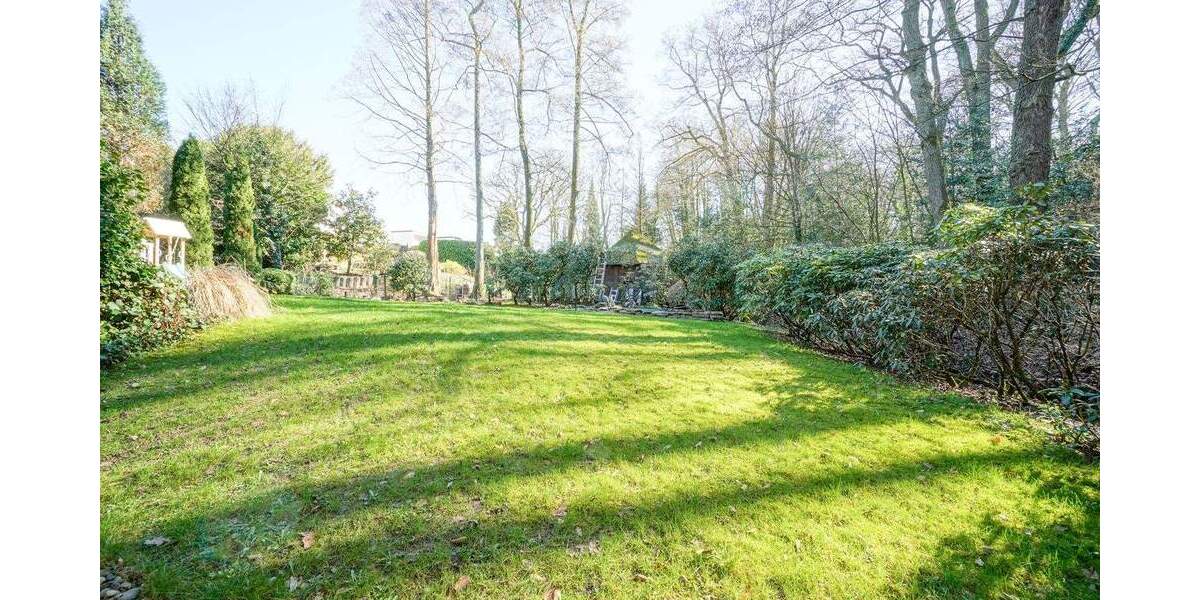 Etagenwohnung Mülheim an der Ruhr Saarn - 3 Zimmer, 94 m&sup2;, 1.300&euro; | Angebot:25399868