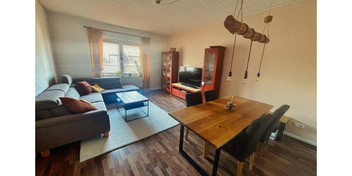 Etagenwohnung Essen Stadtbezirk II - 3 Zimmer, 97 m&sup2;, 1.095&euro; | Angebot:25394270