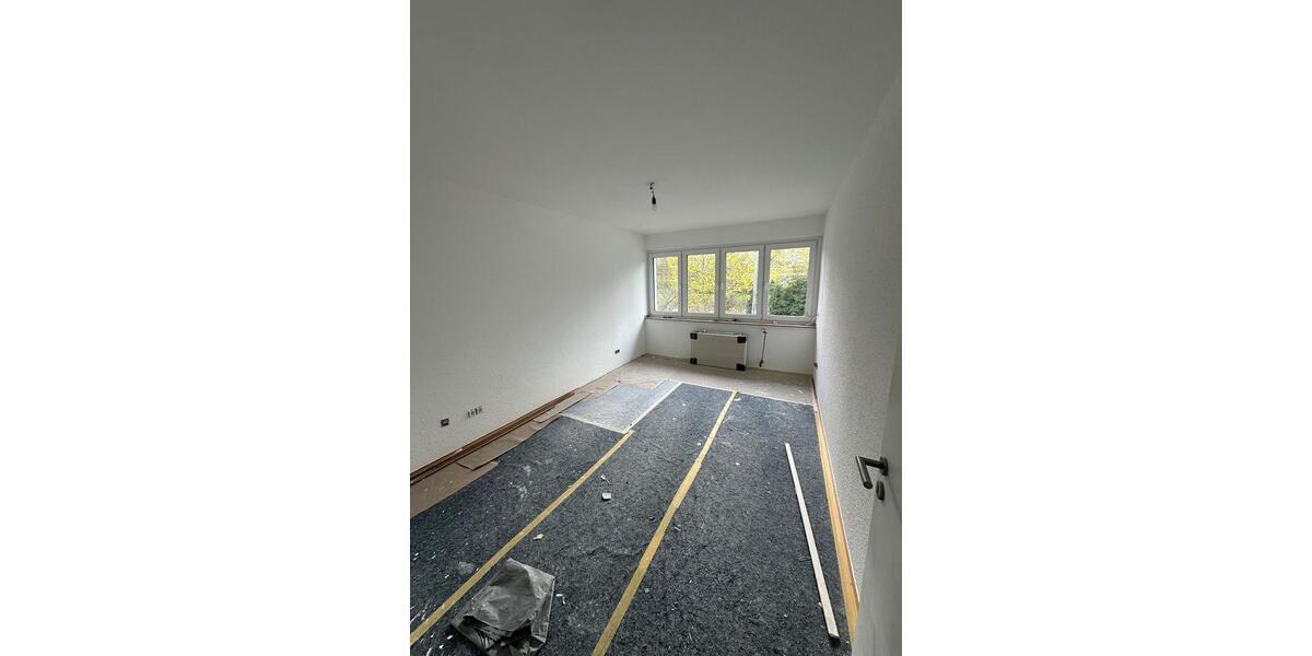 Erdgeschoßwohnung Essen Stadtbezirk IX - 1 Zimmer, 27 m&sup2;, 460&euro; | Angebot:26381613