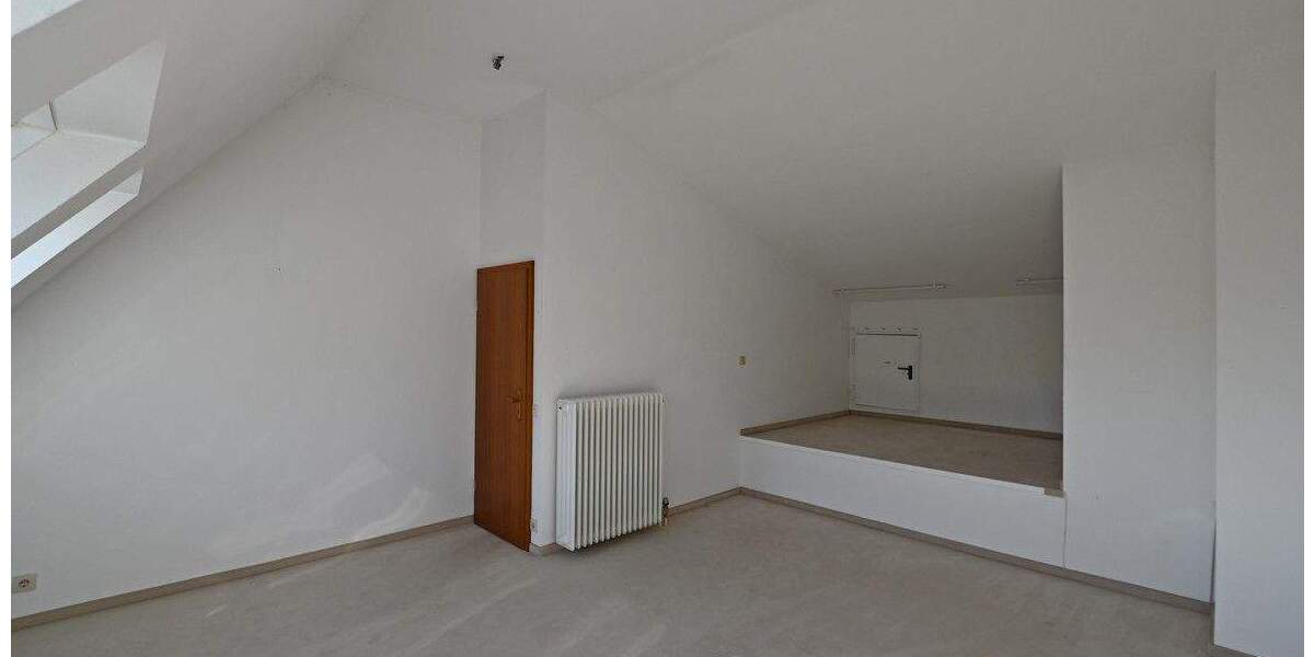 Heisinger Sahneschnittchen! Überarbeitungsbedürftiges RMH mit Garten & TG-Stellplatz in Bestlage 4 zimmer