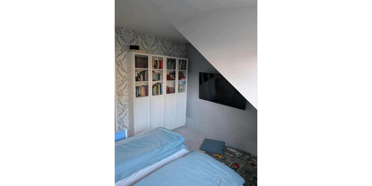 Dachgeschoßwohnung Wuppertal Gemarkung Nächstebreck - 2.5 Zimmer, 63 m&sup2;, 660&euro; | Angebot:25474550