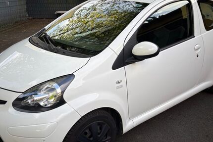 Toyota Aygo (X) 162.000 km 2.000 &euro; Wetter 58300