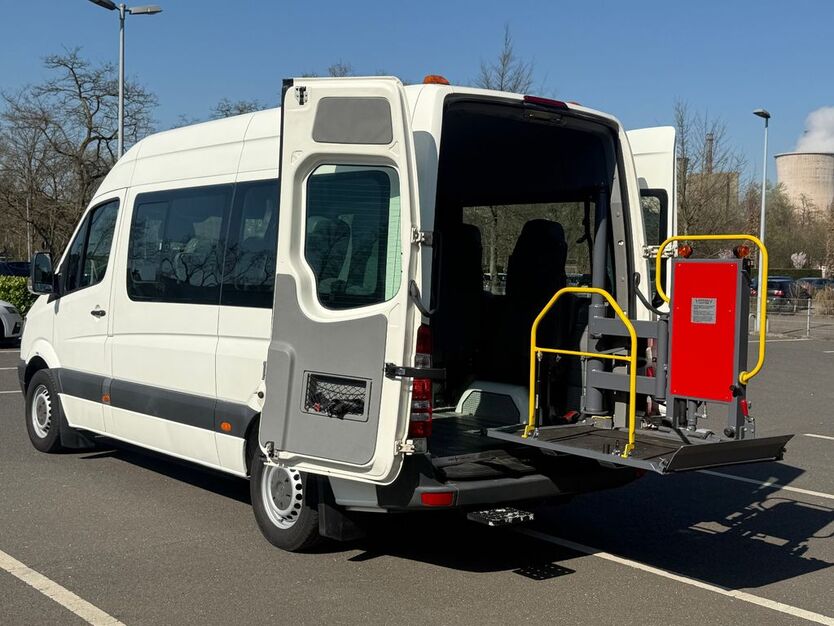 Mercedes-Benz Sprinter 292.810 km 15.411 € Duisburg 47259