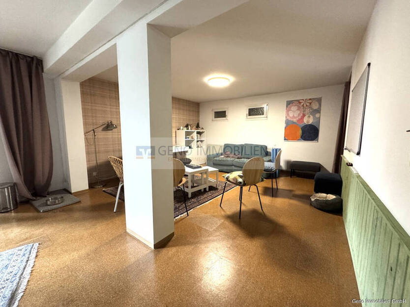 Büro-Praxisfläche im Essener Süden!