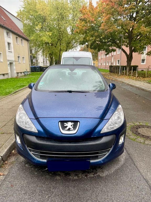 Peugeot 308 107.600 km 2.200 € Essen 45326