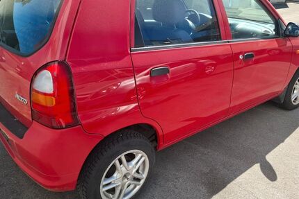 Suzuki Alto 89.000 km 950 &euro; wuppertal 42277