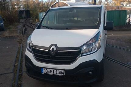 Renault Trafic 120.704 km 12.990 &euro; Dortmund 44229