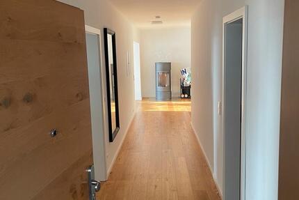 Modernisierte 3,5 Zimmer Wohnung mit Kamin 3.5 zimmer